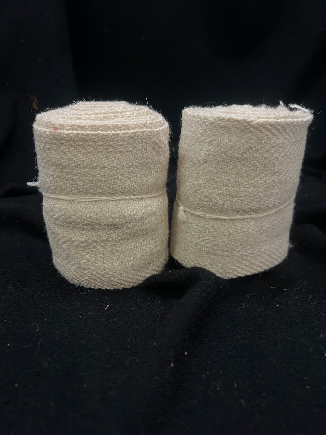 Hand-Woven, plant dyed Leg Wrappings – Authentic Early Medieval Winigas