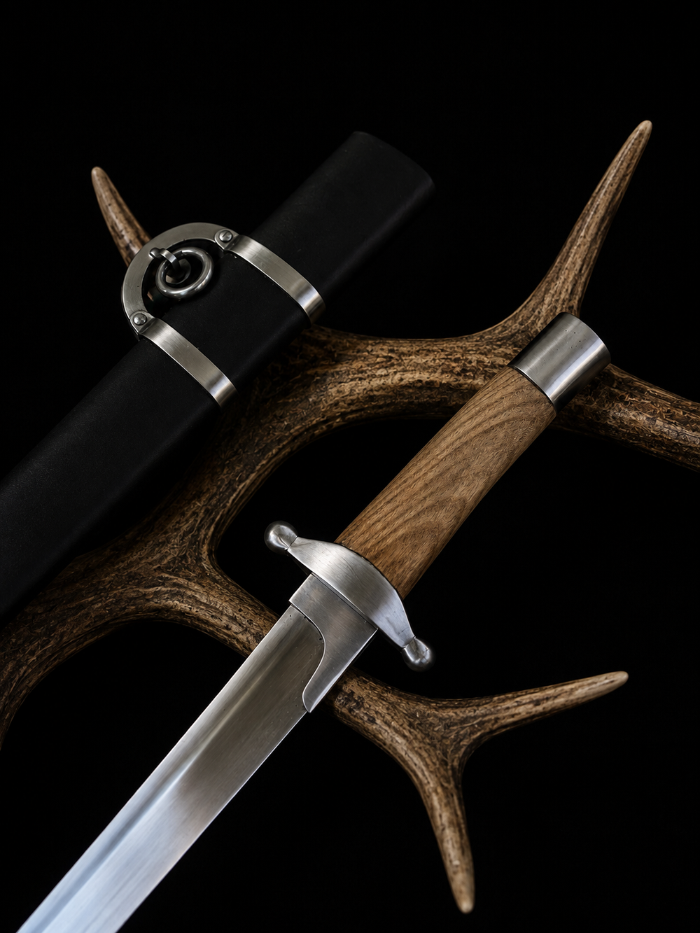 Saber, Shestovica (Rus, Magyars, Alans, Khazars, 9-10th c.)