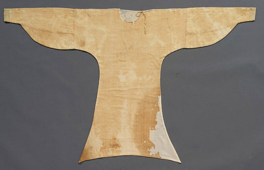 Early Islamic linen shirt, Fatimid Caliphate, 10-12th century