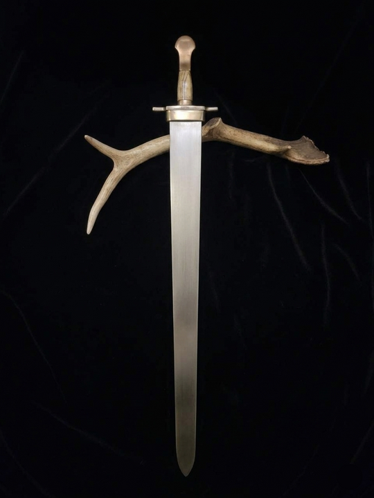 Fatimid/Byzantine sword from the collection od Dr. Lee Jones, X-XI c.