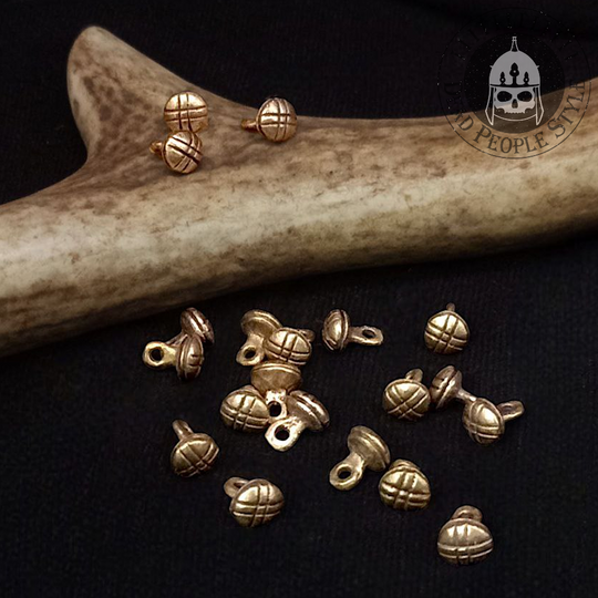 Buttons type II (Scandinavia, Kievan Rus, X w.)