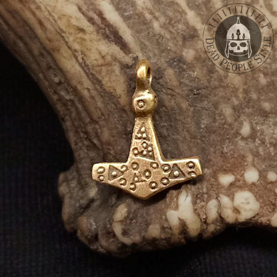 Thor's hammer pendant (Norway, X c.)