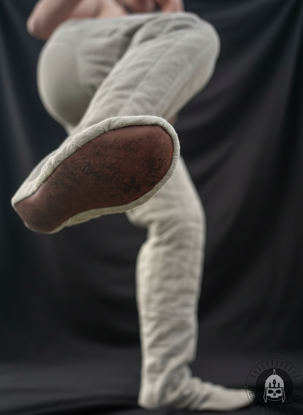 Quilled hoses, Padded leggins, Padded hoses with leather sole (Europe, XI - XIII c.)