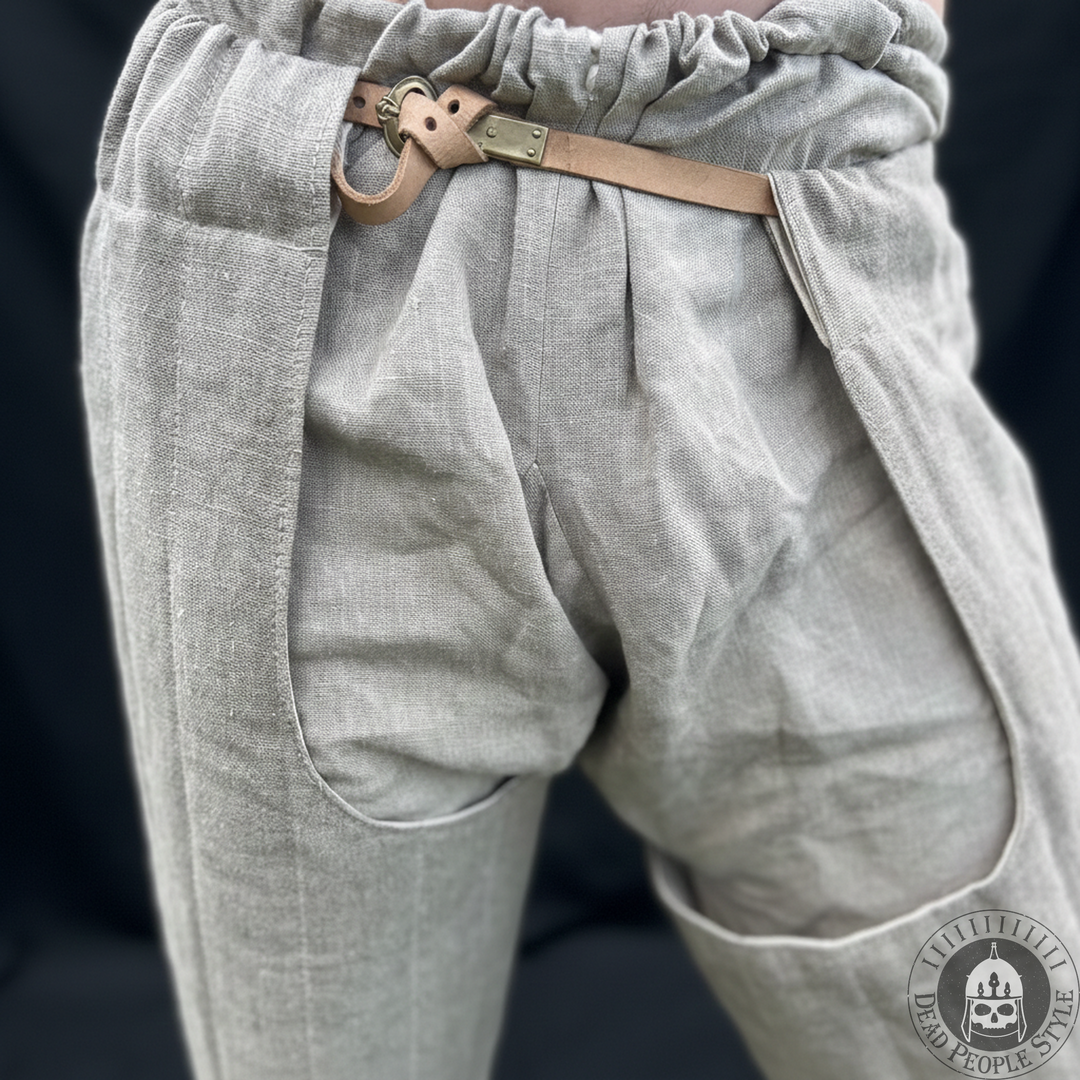 Quilled hoses, Padded leggins, Padded hoses with leather sole (Europe, XI - XIII c.)