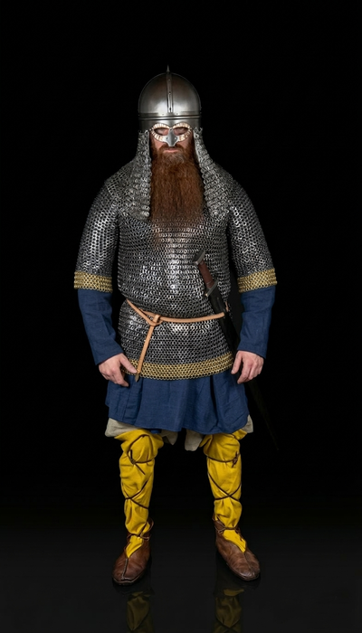 Hauberk Solid/Riveted 9 mm – Short Sleeves (Custom Made Chainmail)