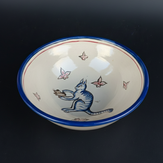 Hand-Painted Ceramic Bowl with a Medieval Cat and Mouse Motif – Folk Art Bowl