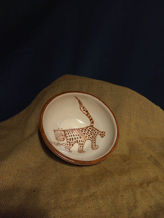 Bowl with tiger (Persia, Abbasid Caliphate X c.)