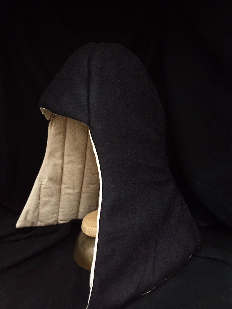 Woolen arming cap