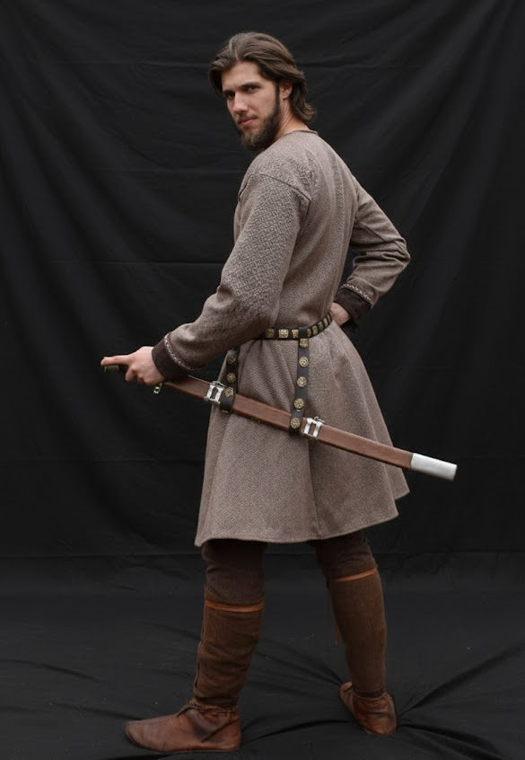 Rus' caftan, Svita (Kievan Rus, IX-XI c.)