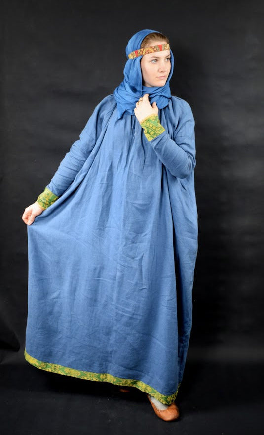 Pskov dress with silk (Rus, X-XI c.)